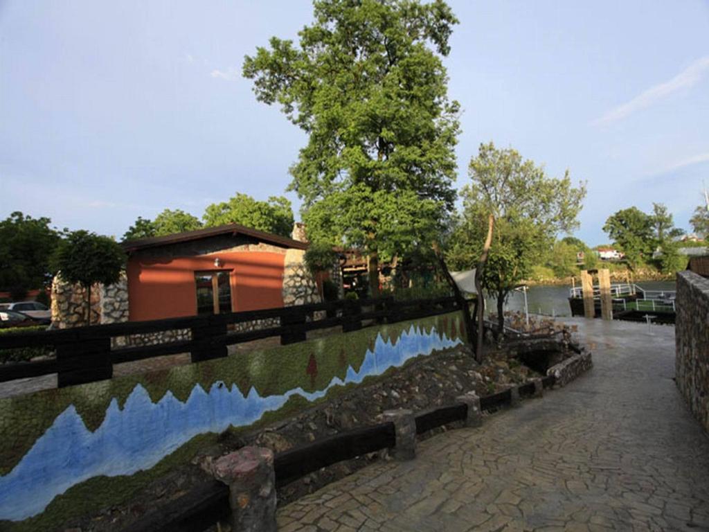 Pasha Garni Hotel Laktaši 外观 照片