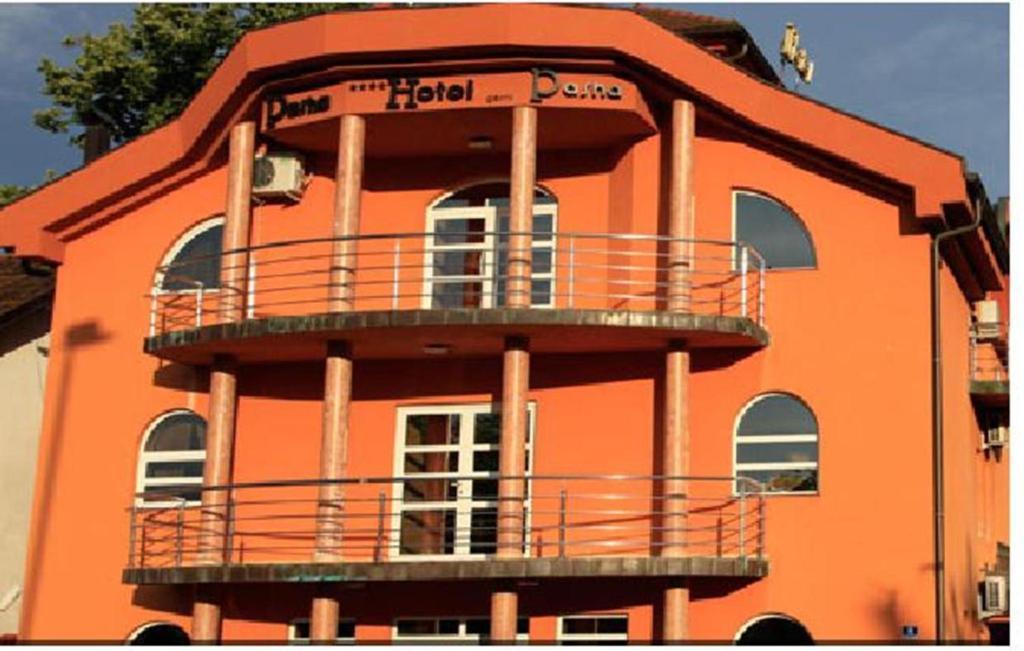 Pasha Garni Hotel Laktaši 外观 照片